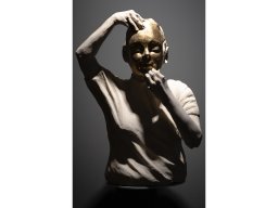 Work - Sculptures - Small work - 09-small-soft-smile-dark